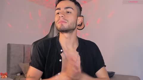 AYDAN STIVEN OF AYDANSTIVEN online show from December 18, 10:02 pm