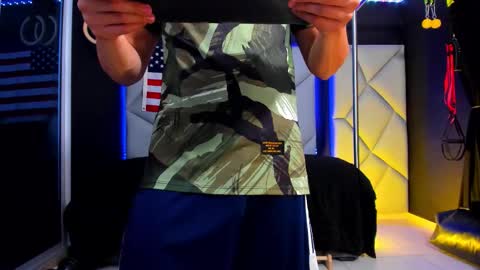 Ayden Miller online show from March 11, 2:40 am