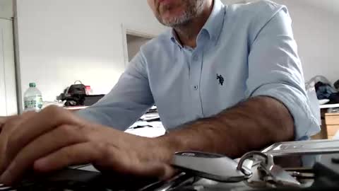 aylinniyerim online show from November 19, 9:42 am