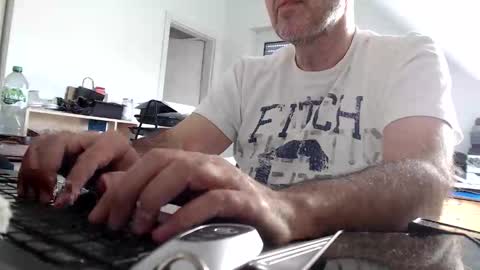 aylinniyerim online show from April 7, 12:49 pm