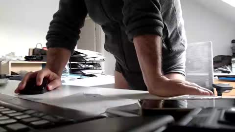 aylinniyerim online show from March 31, 9:33 am