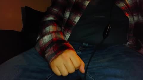 Snapshot of ayyyyletsgo chatting on December 30, 5:15 am MG online show from December 30, 5:15 am