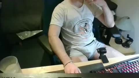 azdert online show from March 18, 3:26 pm