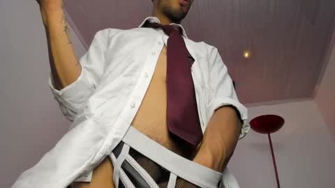 Aziel online show from April 15, 5:40 am