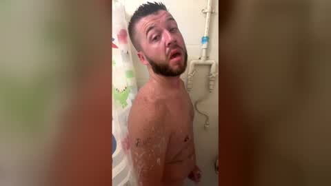 b44212157 online show from April 18, 11:11 am