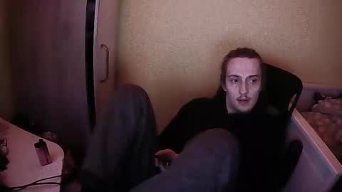 babyalmond online show from January 1, 2:30 am