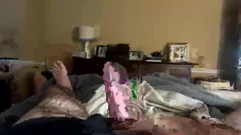 Snapshot of backbay90 chatting on October 7, 11:36 am Backbay90 online show from October 7, 11:36 am