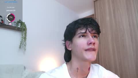 jhojan online show from October 5, 11:31 pm