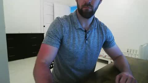 baddboy24777 online show from June 1, 5:24 pm
