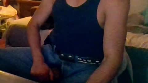 Mexican livin Off the Wall online show from December 21, 2:52 am