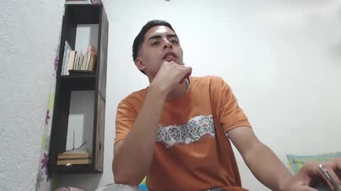 Juan Help us reach 100 likes online show from January 15, 6:51 pm