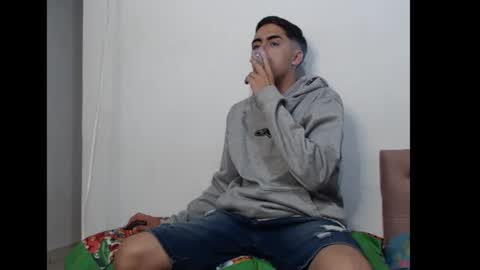 Juan Help us reach 100 likes online show from January 13, 1:34 am