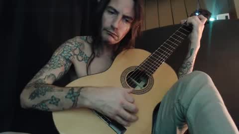 Bailey online show from January 4, 12:16 am