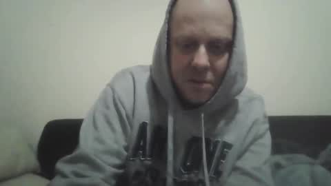 Snapshot of ballzrockwell chatting on December 26, 2:48 pm ballzrockwell online show from December 26, 2:48 pm