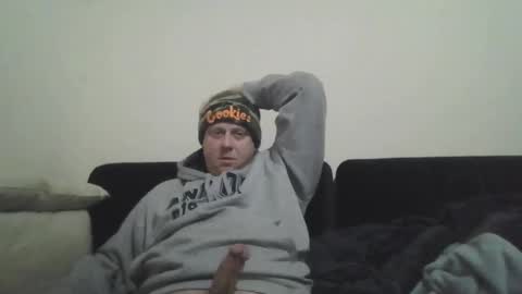 Snapshot of ballzrockwell chatting on March 6, 3:35 pm ballzrockwell online show from March 6, 3:35 pm