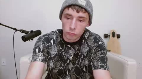 bananacurvesleft online show from June 28, 3:56 am
