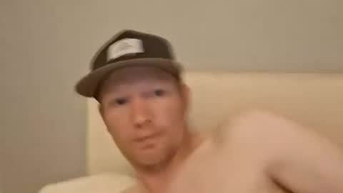 barniemay1 online show from May 12, 1:14 am