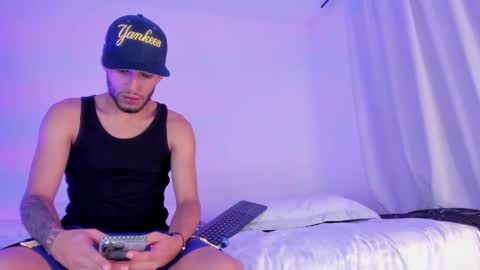 Bruce  online show from February 27, 5:24 am