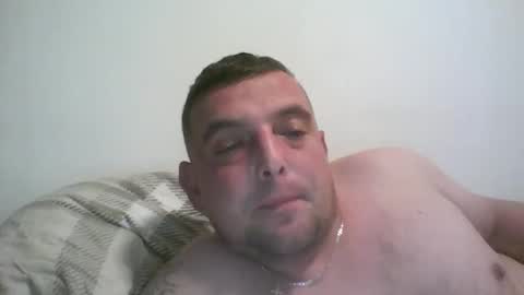 Snapshot of bartosz6922 chatting on October 25, 8:32 pm bartosz6922 online show from October 25, 8:32 pm