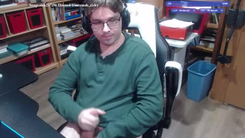 Ricky online show from December 4, 11:12 pm