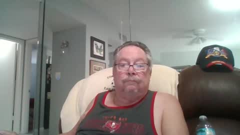 Single Grandpa in Florida. Love to C2C and have Fun Privately online show from October 28, 2:41 pm