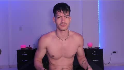 Valentino online show from January 29, 9:07 pm