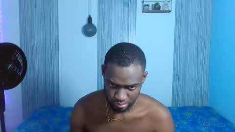 Snapshot of bbc_stallionn chatting on October 22, 3:21 am Andrew  online show from October 22, 3:21 am