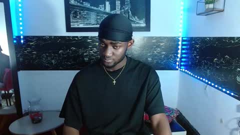 Snapshot of bbc_stallionn chatting on October 7, 2:59 am Andrew  online show from October 7, 2:59 am