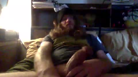 Snapshot of bbuck_fuddy chatting on January 26, 7:52 pm Buck Fuddy online show from January 26, 7:52 pm