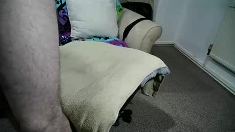 mikiforfun online show from December 2, 3:45 pm