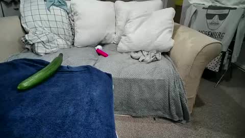 mikiforfun online show from January 31, 12:29 pm