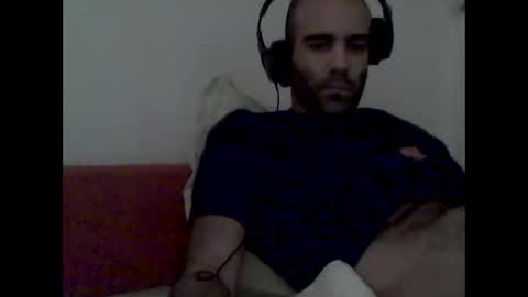 bear14250949 online show from November 26, 5:05 pm