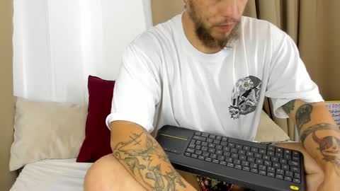 beard_xox online show from February 8, 10:29 pm