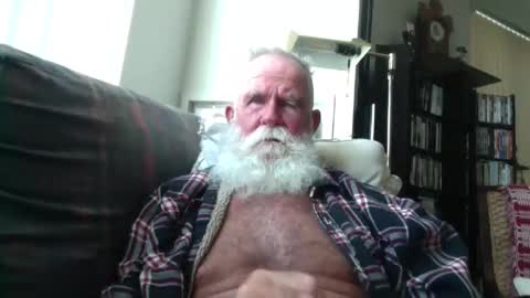 Snapshot of beardbushy chatting on September 14, 3:47 pm beardbushy online show from September 14, 3:47 pm