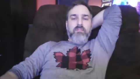 beardedambition online show from January 3, 3:27 am