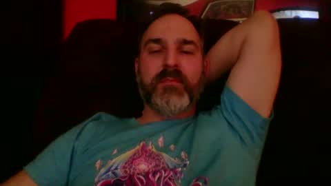 beardedambition online show from October 12, 2:38 am