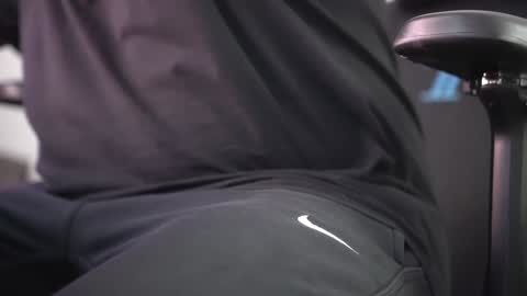 BeardedMexican online show from December 4, 10:19 pm