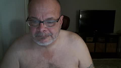 Bears Papa Papi online show from February 22, 9:56 am