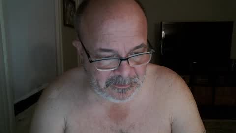 Bears Papa Papi online show from January 6, 9:08 am