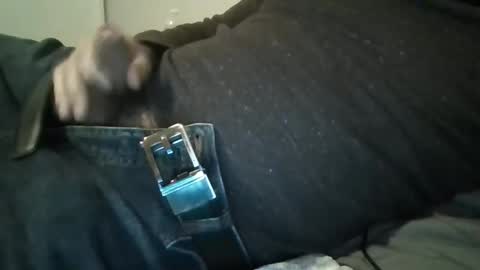 Snapshot of bearyuncut chatting on December 4, 3:37 am bearyuncut online show from December 4, 3:37 am