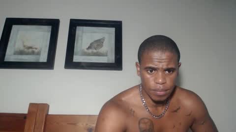 Snapshot of bedroom_gangster chatting on September 28, 2:15 pm Frank online show from September 28, 2:15 pm