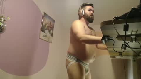 Behrbae online show from December 3, 1:44 am