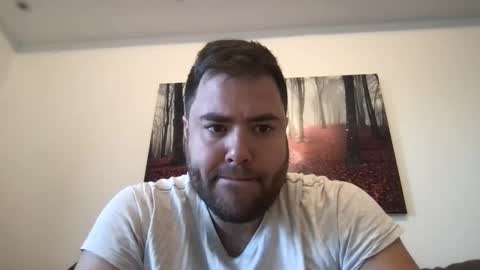 Snapshot of ben117 chatting on December 19, 6:01 am ben117 online show from December 19, 6:01 am