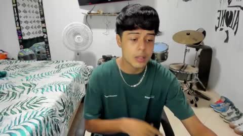 Snapshot of ben_falcon chatting on January 3, 10:19 pm Ben online show from January 3, 10:19 pm