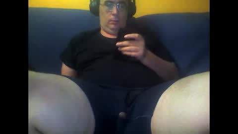 bender_35 online show from January 7, 10:41 pm