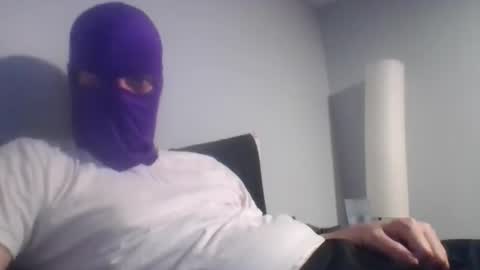 bennybueno online show from May 27, 4:09 am