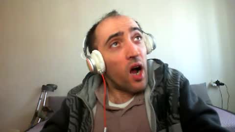 bentish online show from March 11, 12:34 pm