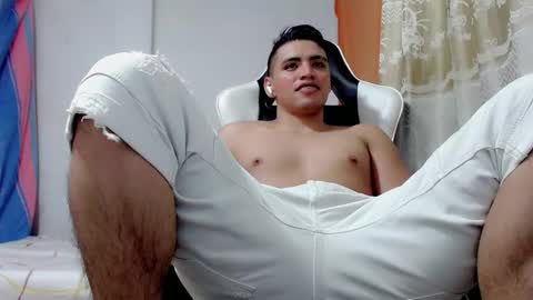 Bergon77 online show from March 10, 7:11 am