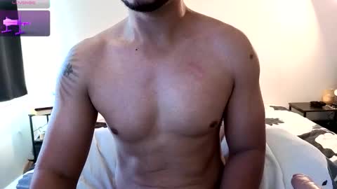 Snapshot of berriess_ chatting on October 24, 2:30 pm berriess_ online show from October 24, 2:30 pm