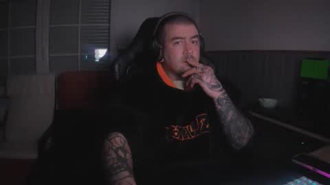 berto3389 online show from February 8, 1:55 am